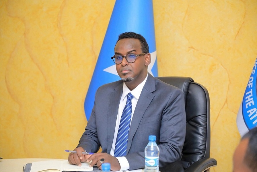 Xeer Ilaaliyaha Guud oo la kulmay Qaybta Dacwad Oogista.jpg